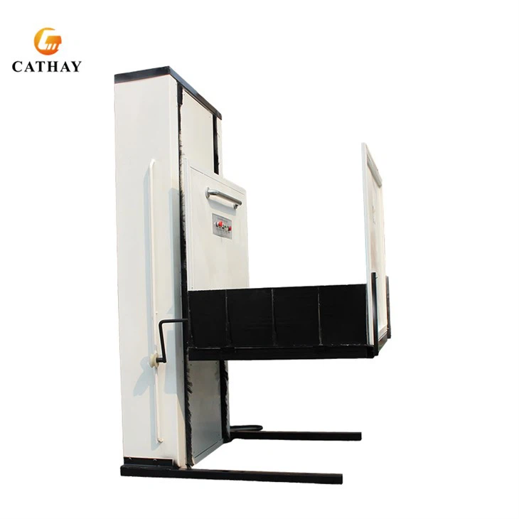 Вертикален асансьор на къщата между етажите